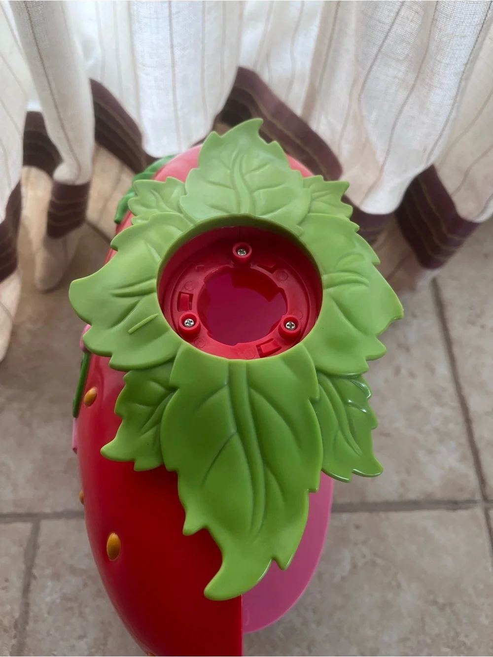 Strawberry Shortcake Whirly Bird Berry Cafe House Hasbro 2008 as is
